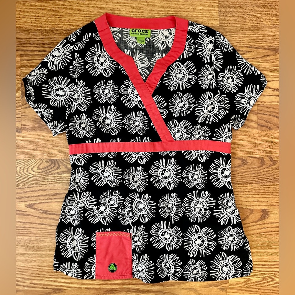 Women’s Scrub Top